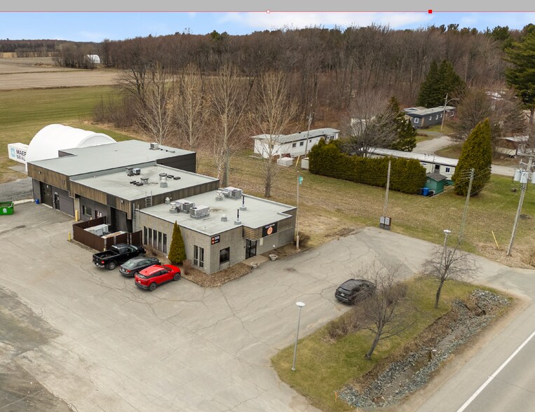 525 Rte Du Port, Nicolet, QC à vendre - Photo du bâtiment - Image 2 de 5