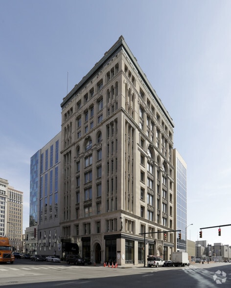 47 S Pennsylvania St, Indianapolis, IN for lease - Primary Photo - Image 2 of 14