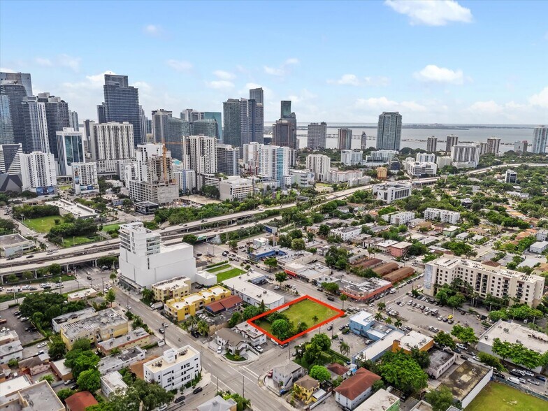 471 SW 8 St, Miami, FL à vendre - Aérien - Image 2 de 12