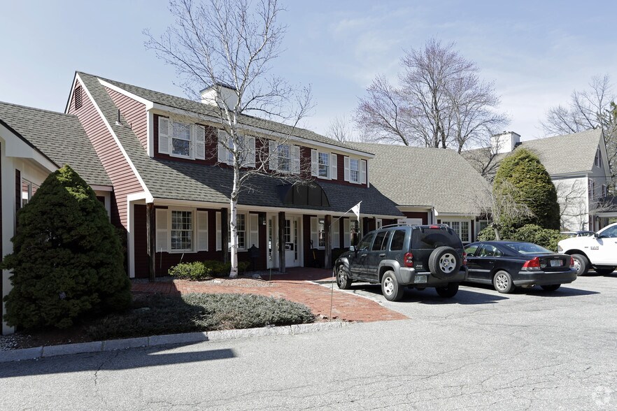 89 Amherst St, Nashua, NH à louer - Photo du bâtiment - Image 3 de 12