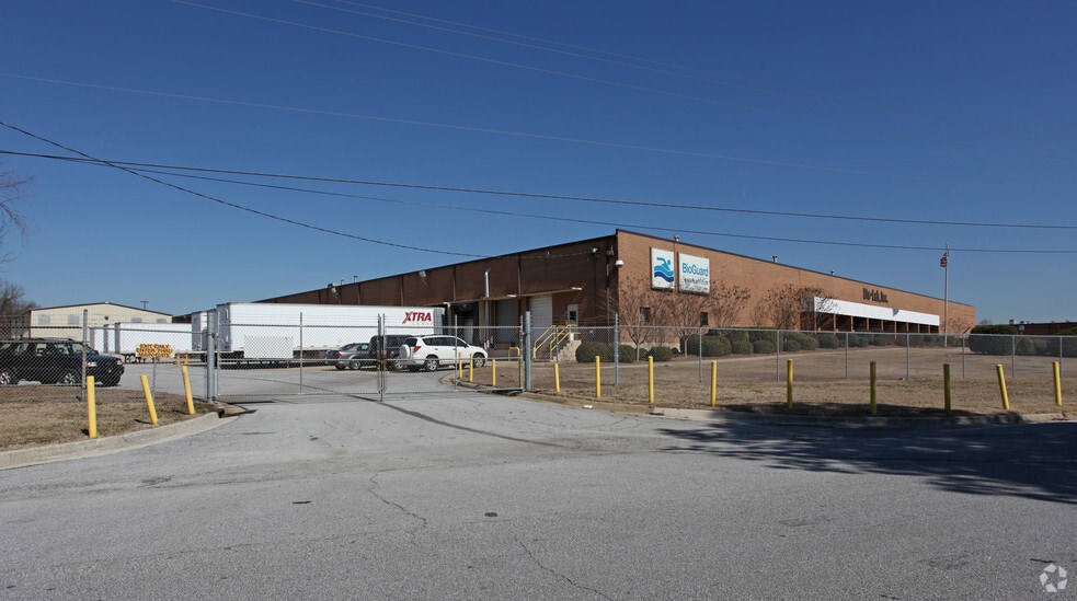 1739 Dogwood Dr SW, Conyers, GA for sale - Building Photo - Image 2 of 2