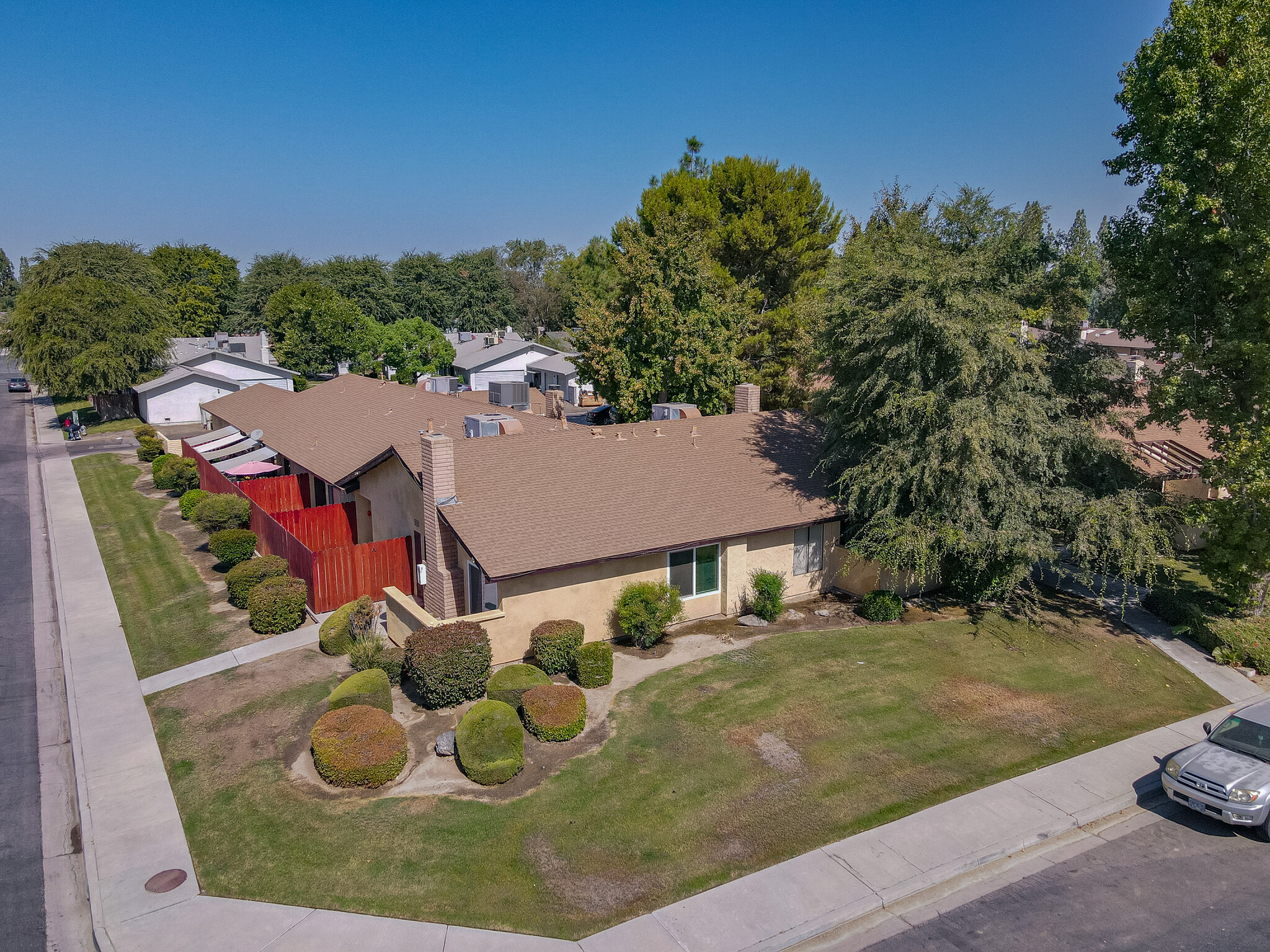 6913 Klamath Way, Bakersfield, CA for sale Building Photo- Image 1 of 9