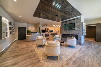 5552 N Eagle Rd, Boise, ID for lease Interior Photo- Image 2 of 20