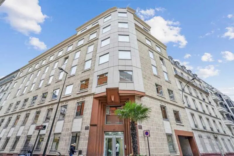 Bureau dans Levallois-Perret à louer - Photo du bâtiment - Image 1 de 6