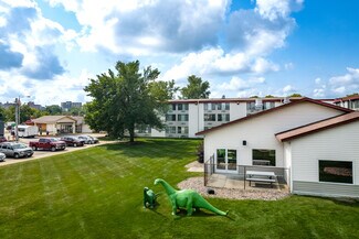 Plus de détails pour 435 16th Ave NW, Rochester, MN - Services hôteliers à vendre