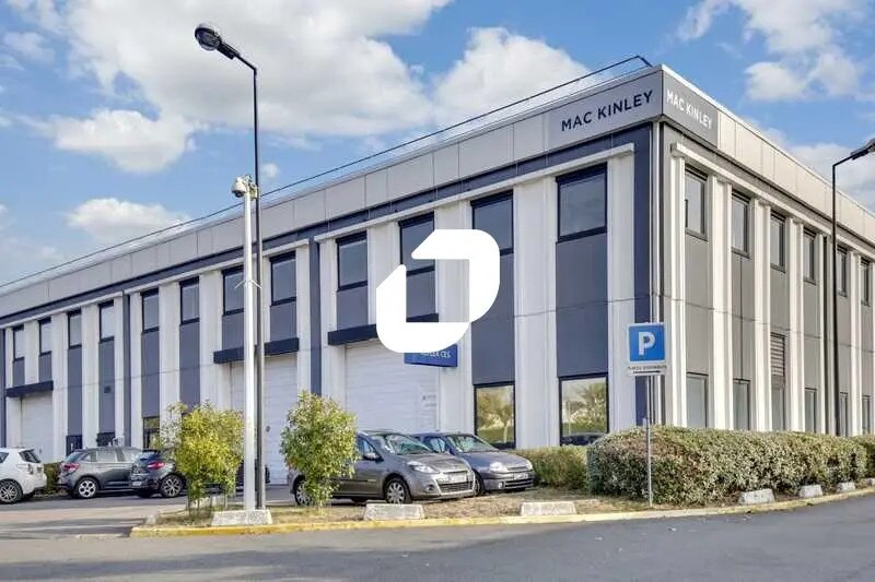 Bureau dans Lisses à louer - Photo du bâtiment - Image 2 de 8