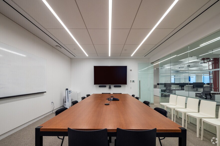 One Soho Sq, New York, NY à louer - Photo intérieure - Image 3 de 29