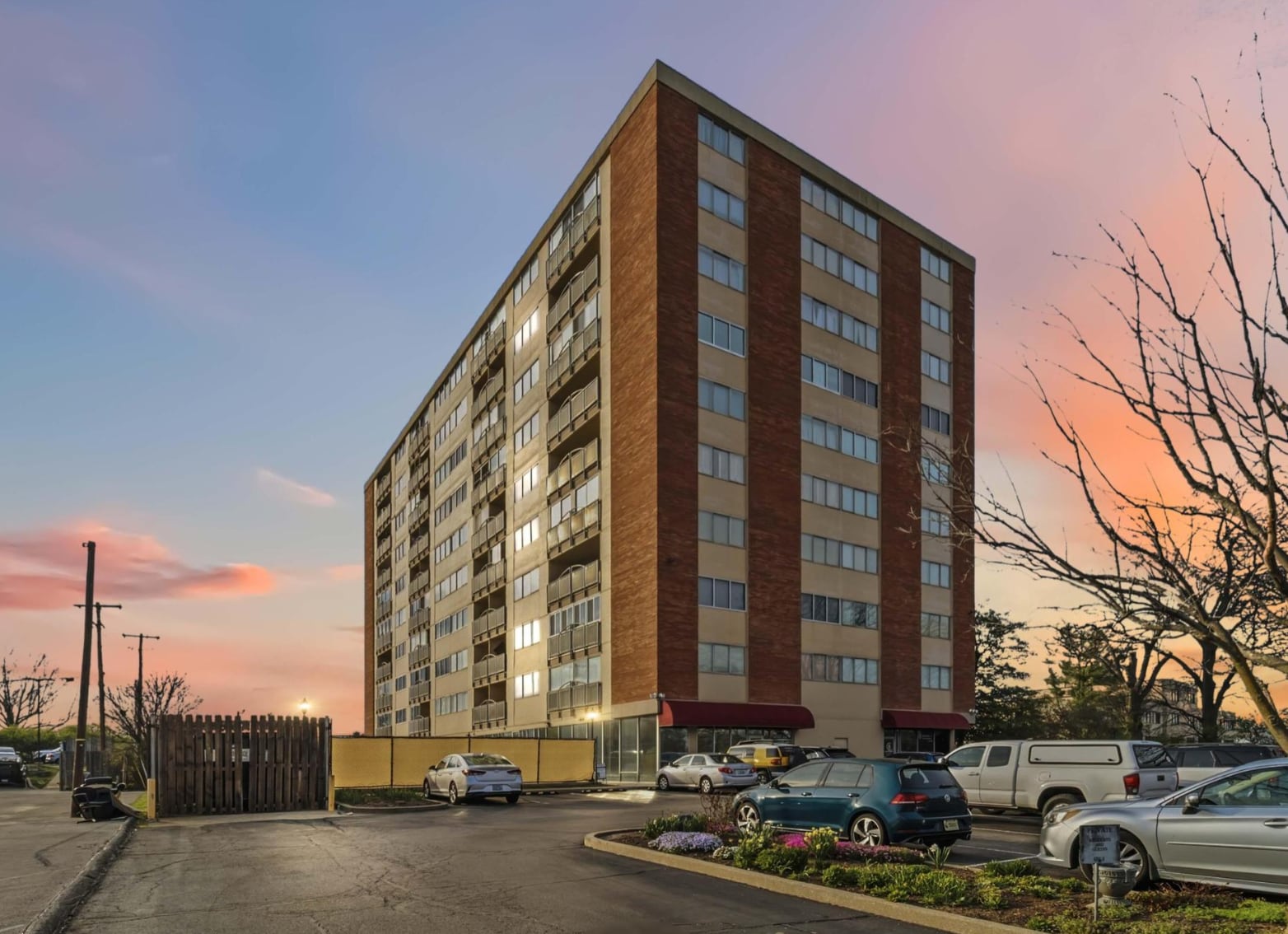 2121 Nicholasville Rd, Lexington, KY for sale Building Photo- Image 1 of 11