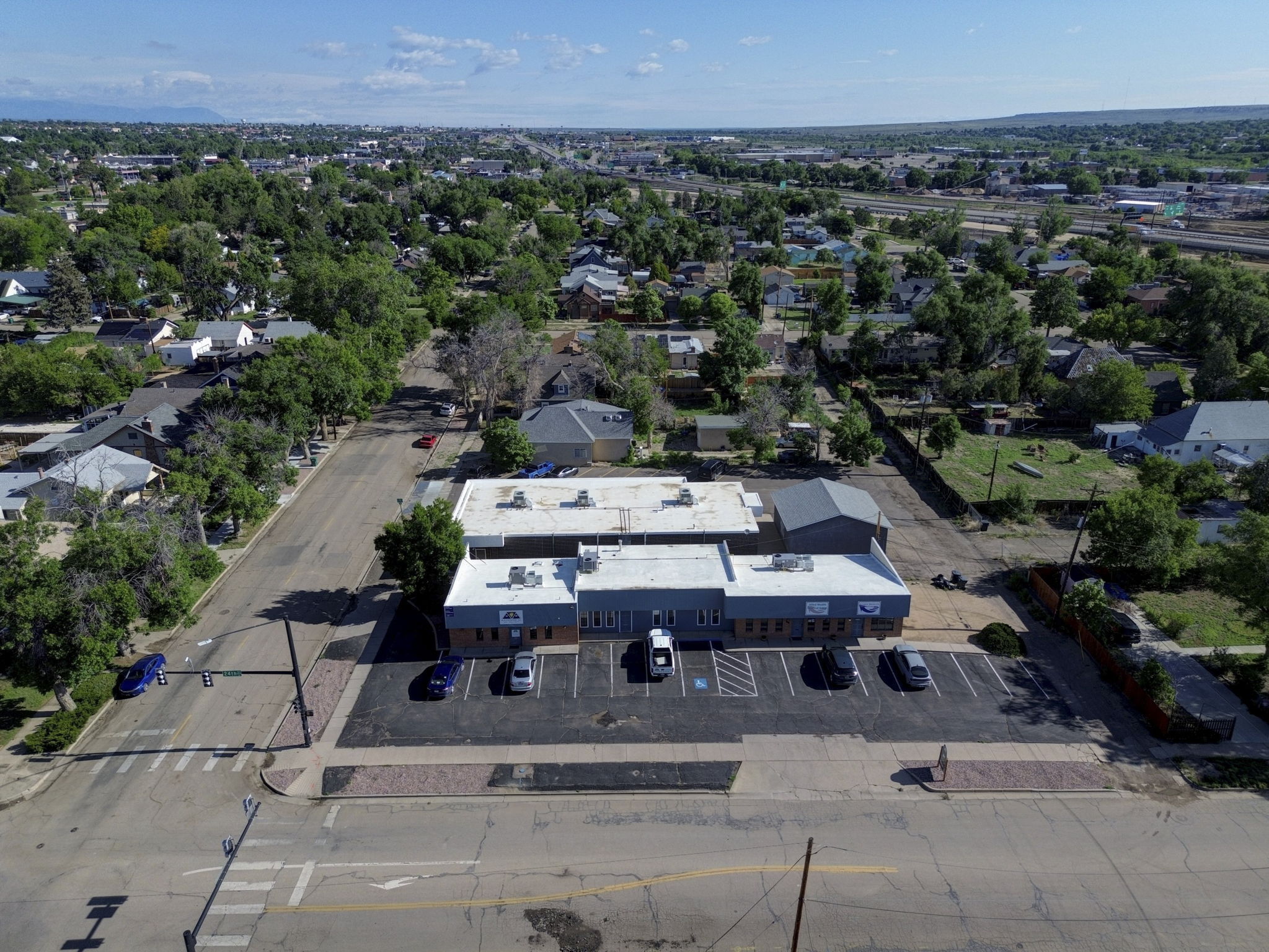311 W 24th St, Pueblo, CO à vendre Photo du bâtiment- Image 1 de 72