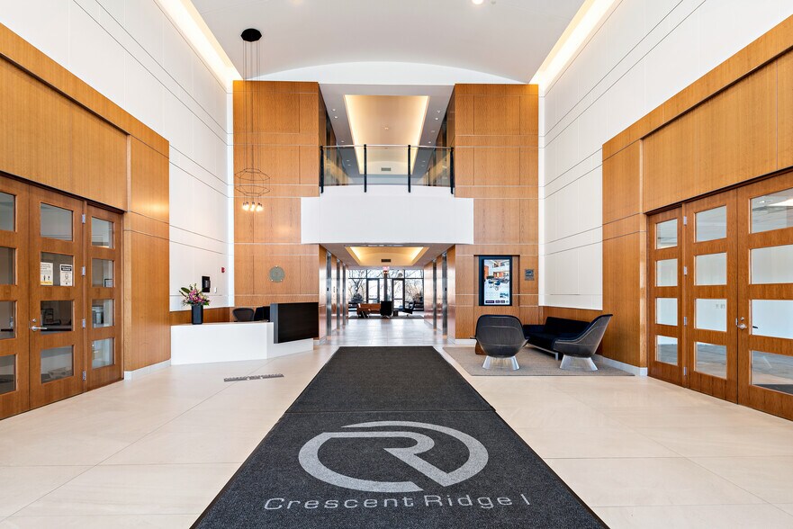 11100 Wayzata Blvd, Minnetonka, MN à louer - Hall d’entrée - Image 3 de 15