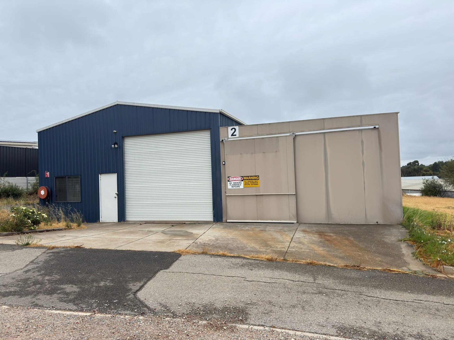 20 Cooroora Cres, LONSDALE for lease Primary Photo- Image 1 of 2