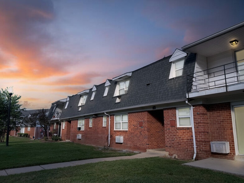 707 Nottingham Rd, Baltimore, MD for sale - Building Photo - Image 1 of 21