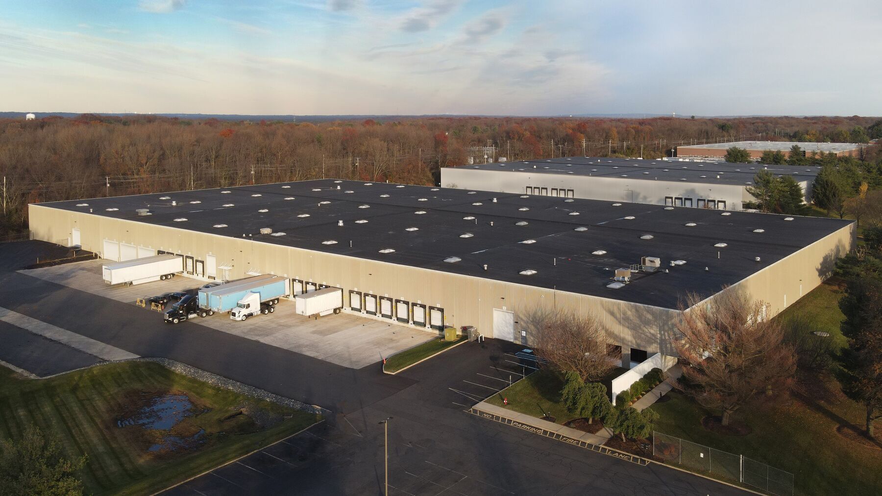 2 S Middlesex Ave, Monroe Township, NJ for lease Building Photo- Image 1 of 3