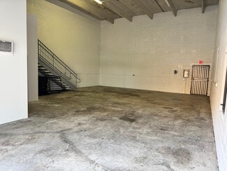 More details for 4628-4648 NW 133rd St, Opa-locka, FL - Industrial for Lease