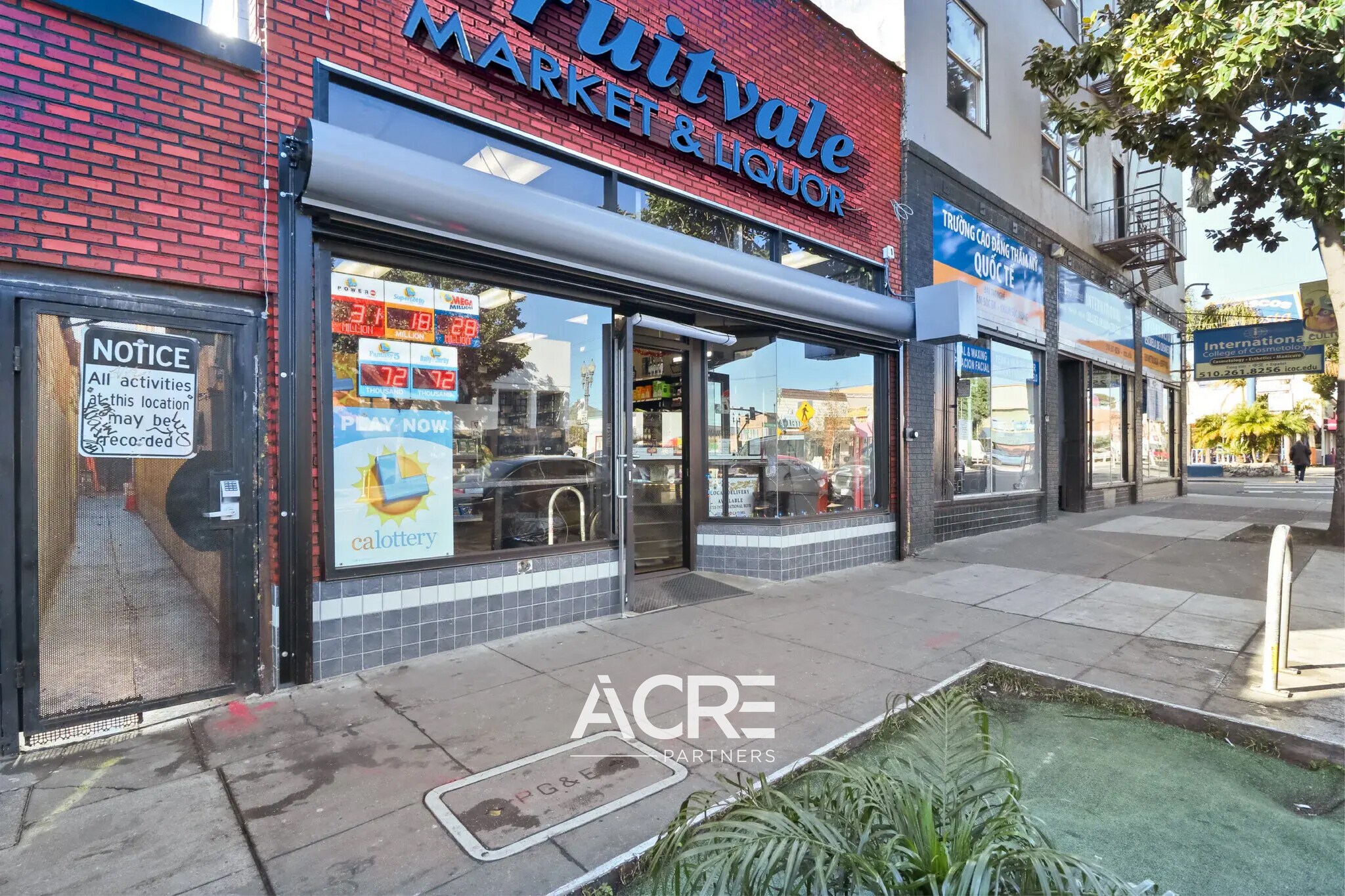 3715 International Blvd, Oakland, CA à vendre Photo principale- Image 1 de 31