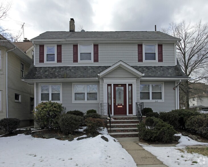 269 Passaic St, Hackensack, NJ à vendre - Photo du bâtiment - Image 2 de 7
