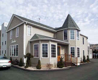 Plus de détails pour 12 Washington Ave, North Haven, CT - Bureau à vendre
