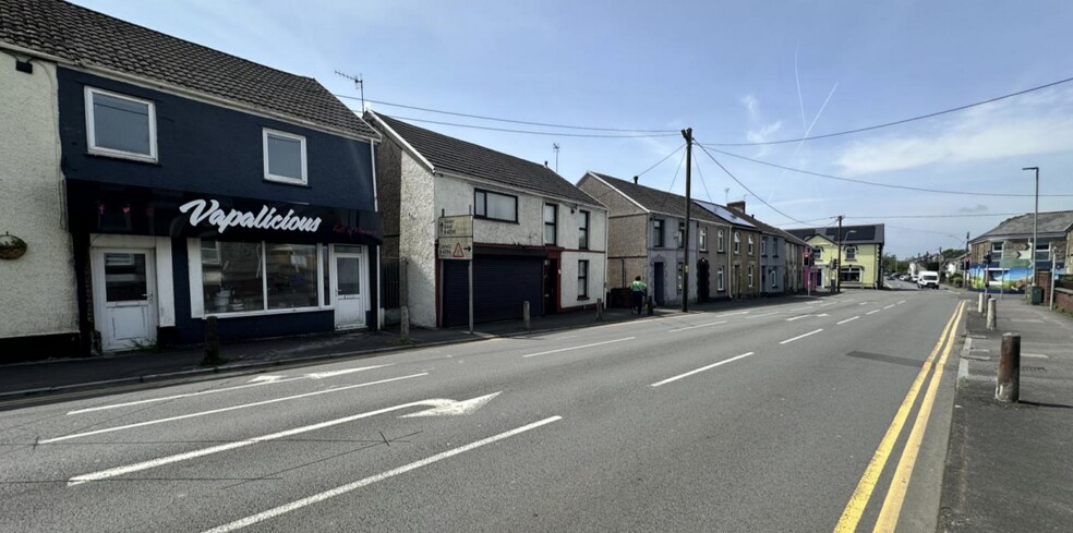 20 Sterry Rd, Swansea à louer - Photo du bâtiment - Image 2 de 2