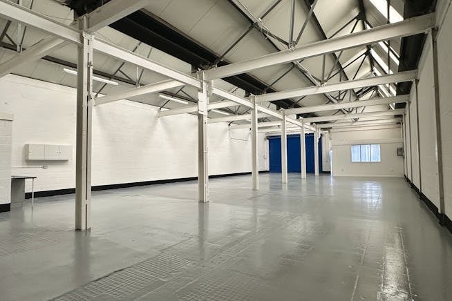 Leagrave Rd, Luton à louer Photo intérieure- Image 1 de 3