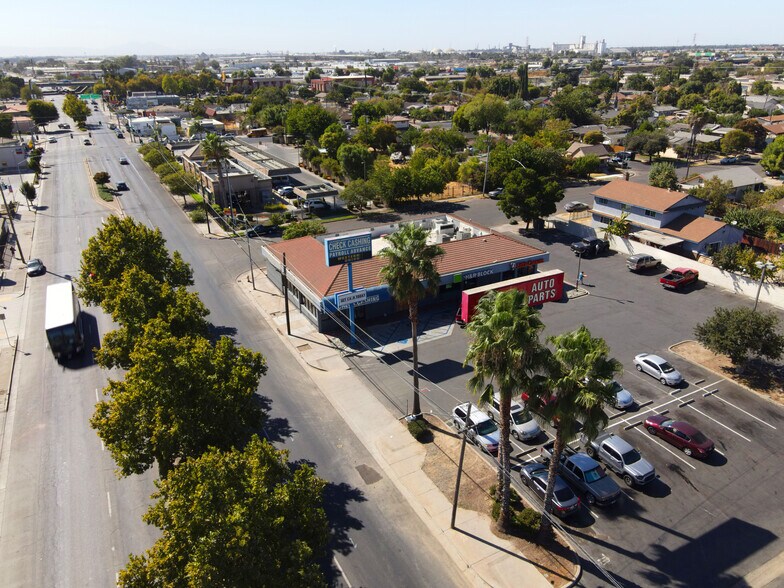 353 W Charter Way, Stockton, CA à vendre - Photo du bâtiment - Image 3 de 6