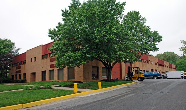 Plus de détails pour 7666 Fullerton Rd, Springfield, VA - Industriel à louer