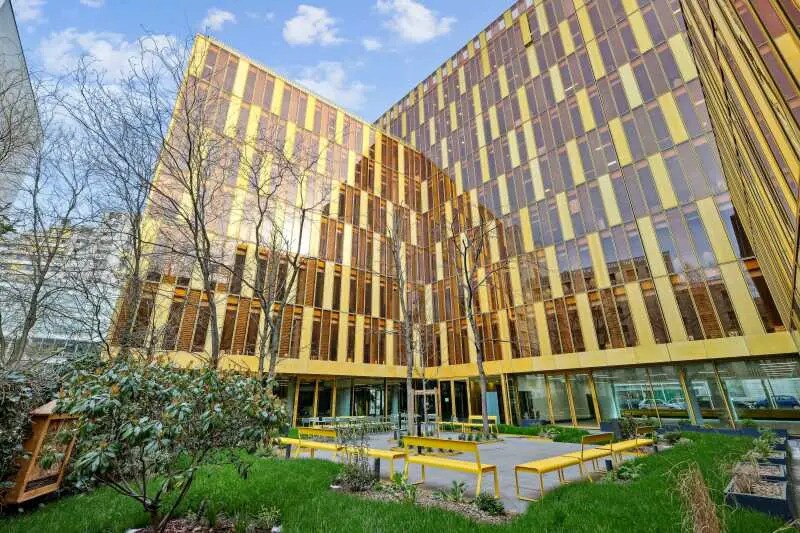 Bureau dans Boulogne-Billancourt à louer - Photo du bâtiment - Image 2 de 32