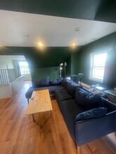 5817 Ellsworth Ave, Pittsburgh, PA for lease Interior Photo- Image 1 of 36