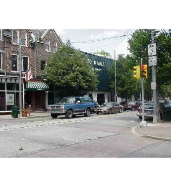 211 W State St, Media, PA à louer - Photo du bâtiment - Image 3 de 4