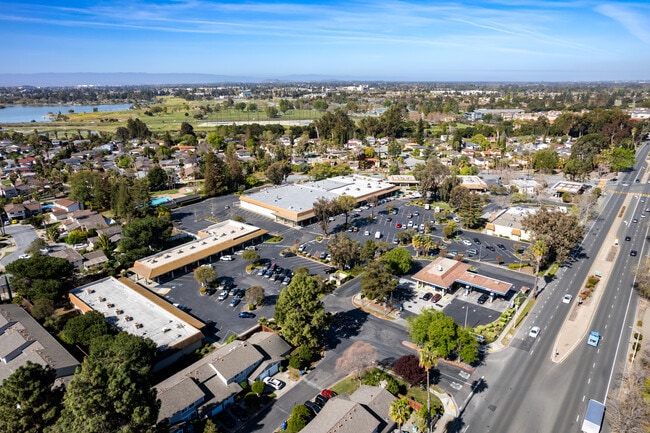 Plus de détails pour 39933-40983 Mission Blvd, Fremont, CA - Commerce de détail à louer