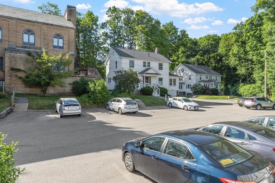 2 Ureco Ter, Worcester, MA for sale - Building Photo - Image 3 of 9