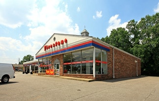 Plus de détails pour 700 Richmond Rd, Cleveland, OH - Commerce de détail à vendre