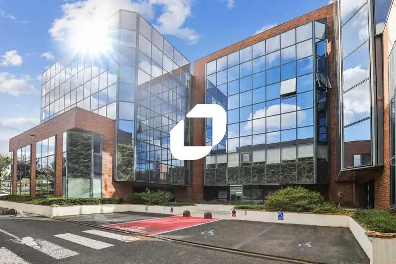 23 Avenue Louis Bréguet, Vélizy-Villacoublay for sale Building Photo- Image 1 of 17