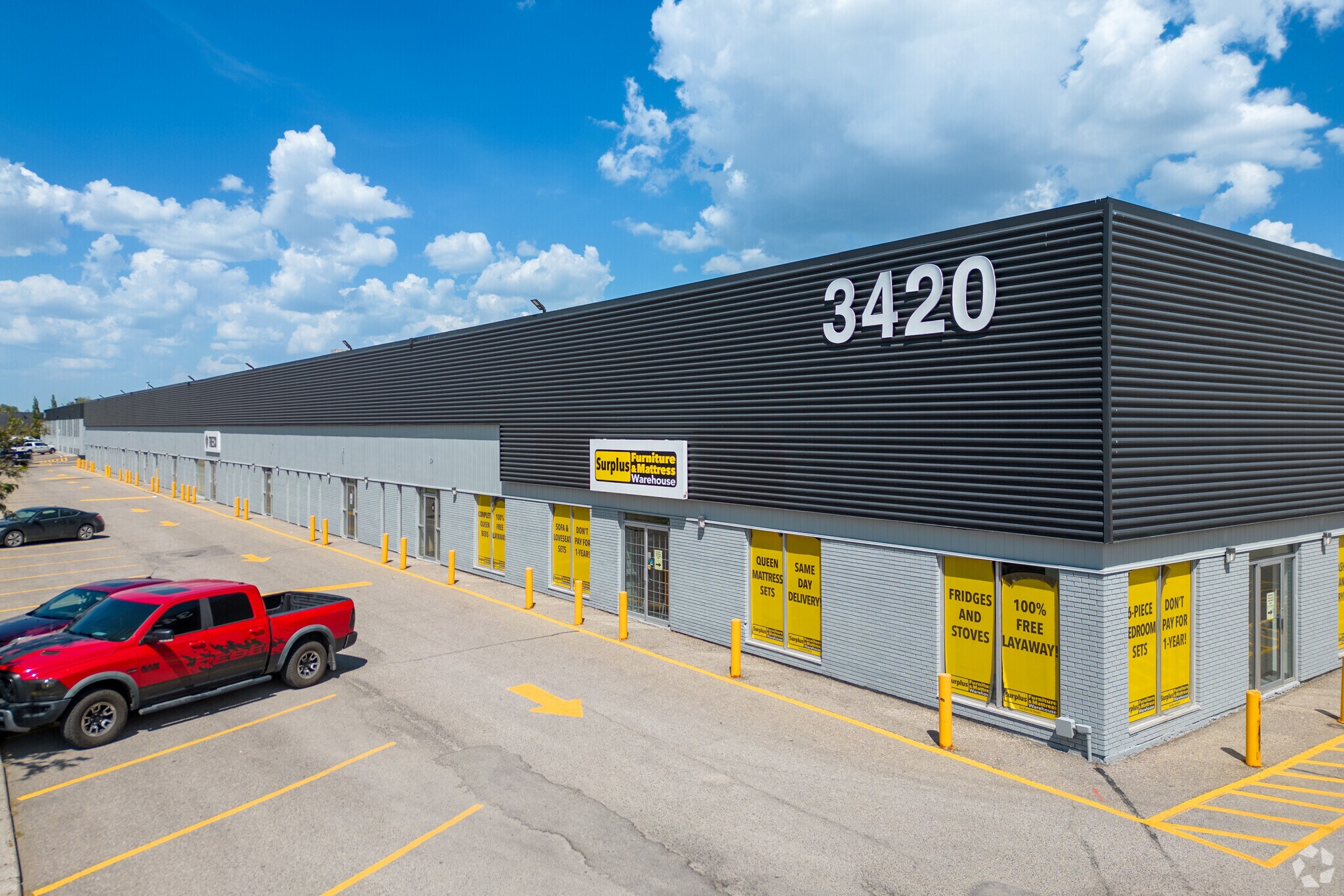 3420 12th St NE, Calgary, AB for lease Primary Photo- Image 1 of 10