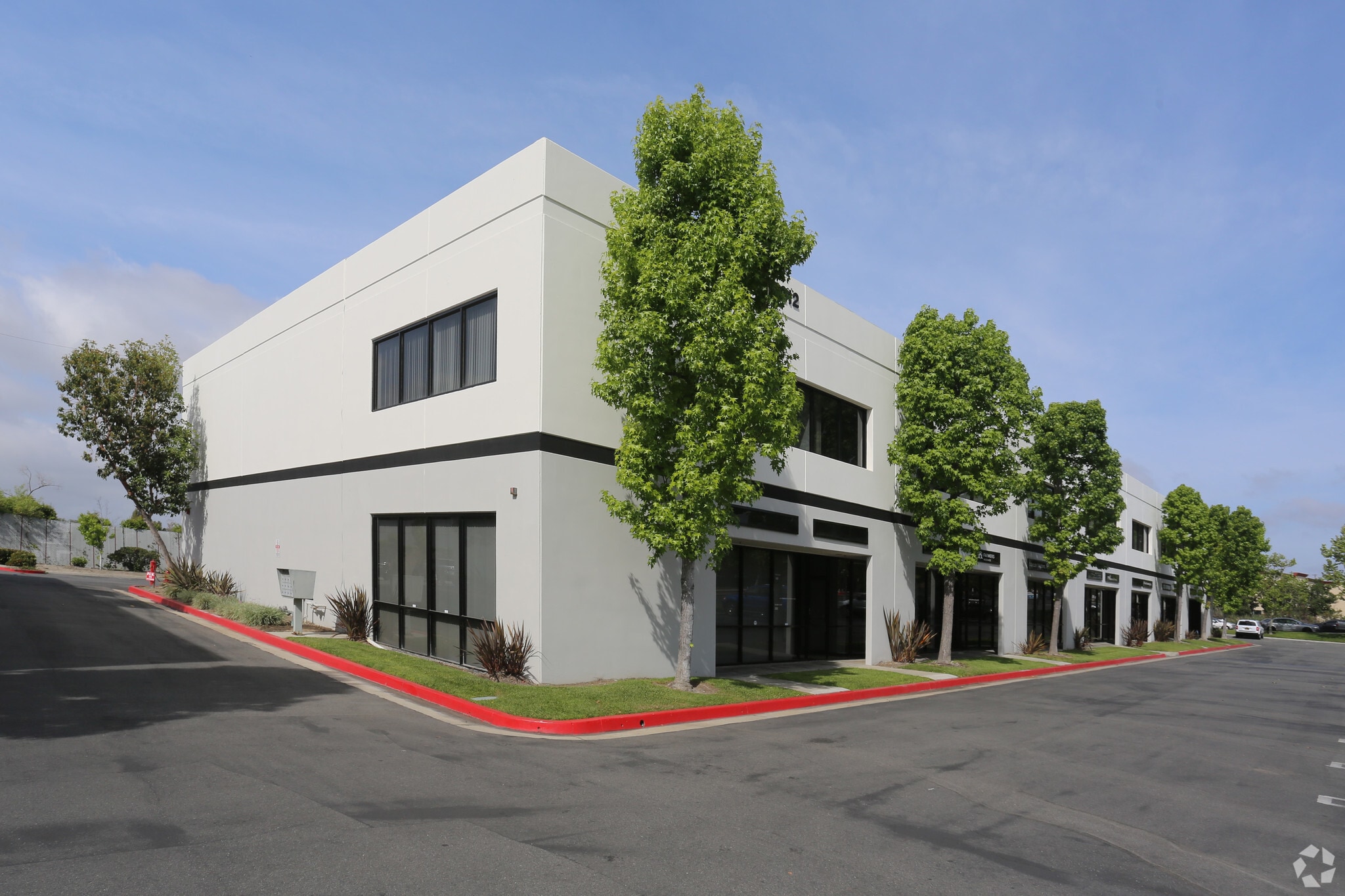 26212-26242 Dimension Dr, Lake Forest, Lake Forest, CA for lease Primary Photo- Image 1 of 11