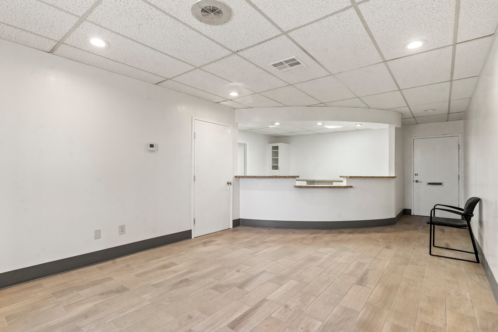 244 N Jackson Ave, San Jose, CA à louer Photo intérieure- Image 1 de 10