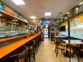 Commerce de détail dans Barcelone, Barcelona à louer Photo intérieure- Image 2 de 17