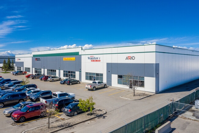 Plus de détails pour 5000 64th Ave SE, Calgary, AB - Industriel à louer