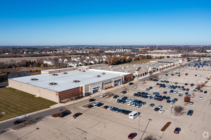 251 N Randall Rd, Batavia, IL for sale - Aerial - Image 3 of 5