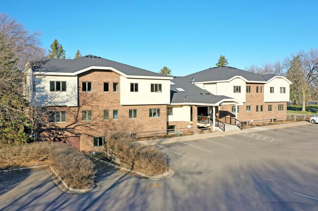 Plus de détails pour 299 Coon Rapids Blvd NW, Coon Rapids, MN - Bureau à louer