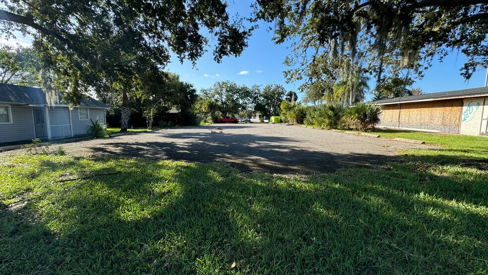 4339 Roosevelt Blvd, Jacksonville, FL à louer - Photo du bâtiment - Image 2 de 8