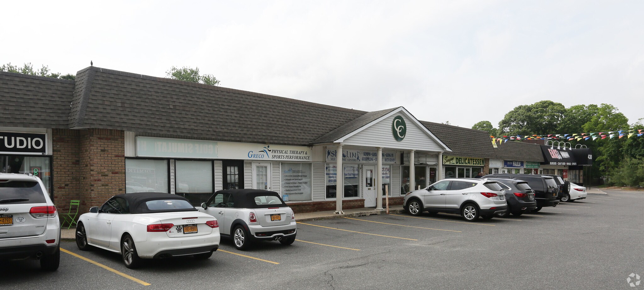 430-01-430-16 N Country Rd, Saint James, NY for lease Primary Photo- Image 1 of 11