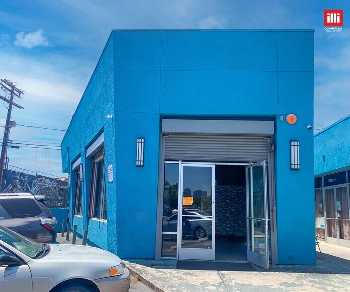 2101-2117 W Pico Blvd, Los Angeles, CA à louer - Photo du bâtiment - Image 3 de 12