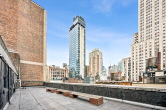 16 W 32nd St, New York, NY - AERIAL  map view