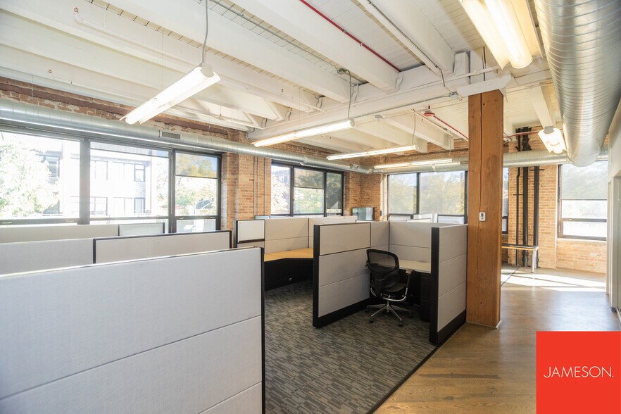 1801 W Warner Ave, Chicago, IL à louer - Photo du bâtiment - Image 3 de 9