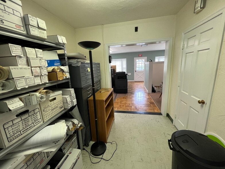 109 S Main St, Bethel, OH for sale - Building Photo - Image 3 of 18