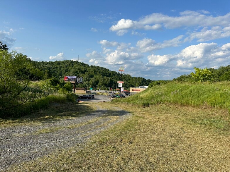 00 Chaplin, Morgantown, WV for sale - Other - Image 3 of 27