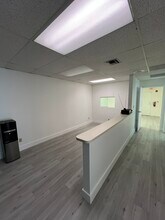 7501 NW 4th St, Plantation, FL for lease Interior Photo- Image 2 of 7