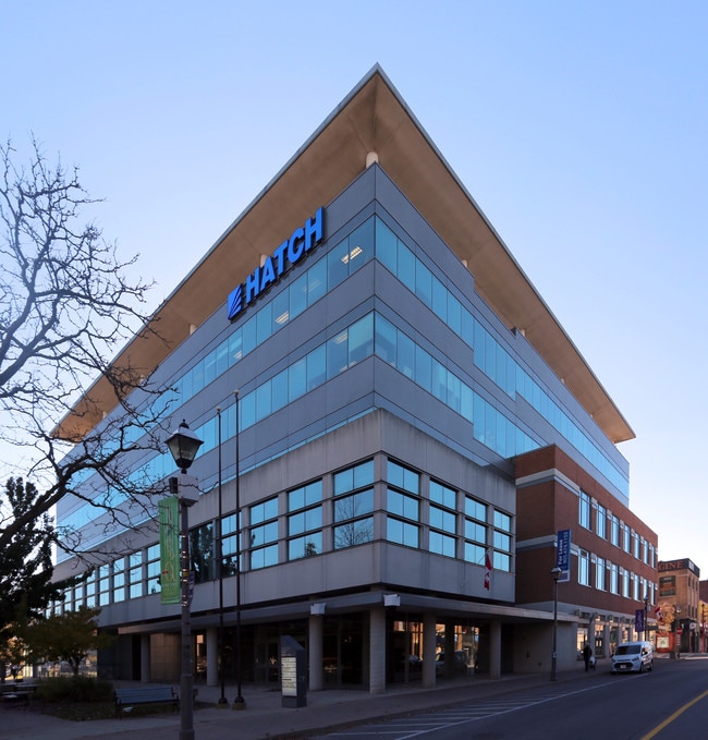 More details for 4342 Queen St, Niagara Falls, ON - Office for Sale