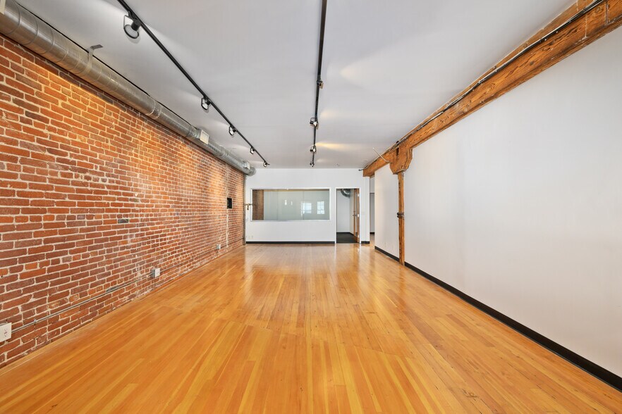 6161 Santa Monica Blvd, Los Angeles, CA à louer - Photo du bâtiment - Image 3 de 8