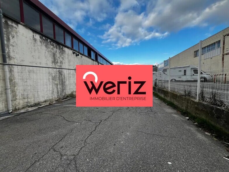 Flex dans Aubagne à louer - Photo du bâtiment - Image 3 de 3